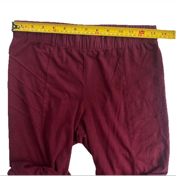 Forever 21 Faux Suede Women’s Leggings M Moto Biker Holiday Party Festive Cozy - Picture 8 of 8